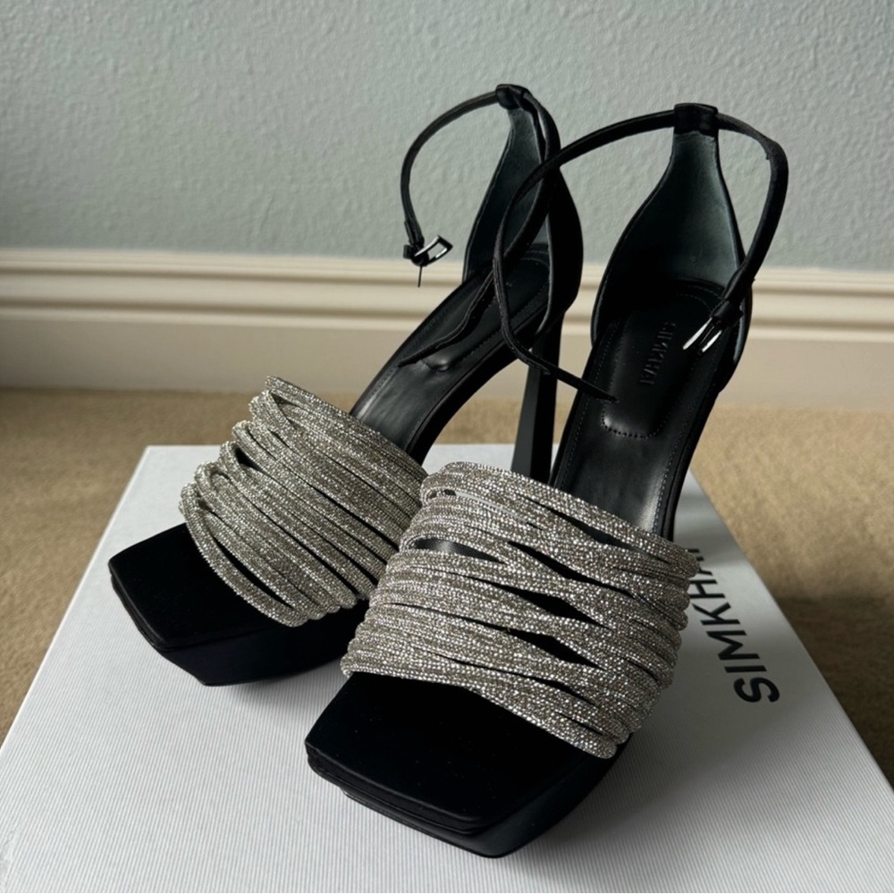 Johnathan SIMKHAI silver and black platform sandals for fun and glamour. Size 37